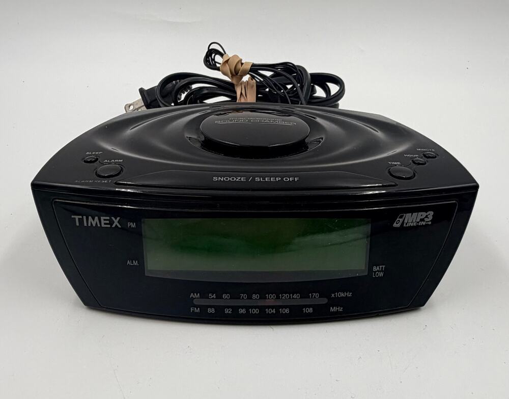 Timex T227BQ AM FM Alarm Clock Radio Large Display MP3 AUX Line-In Black